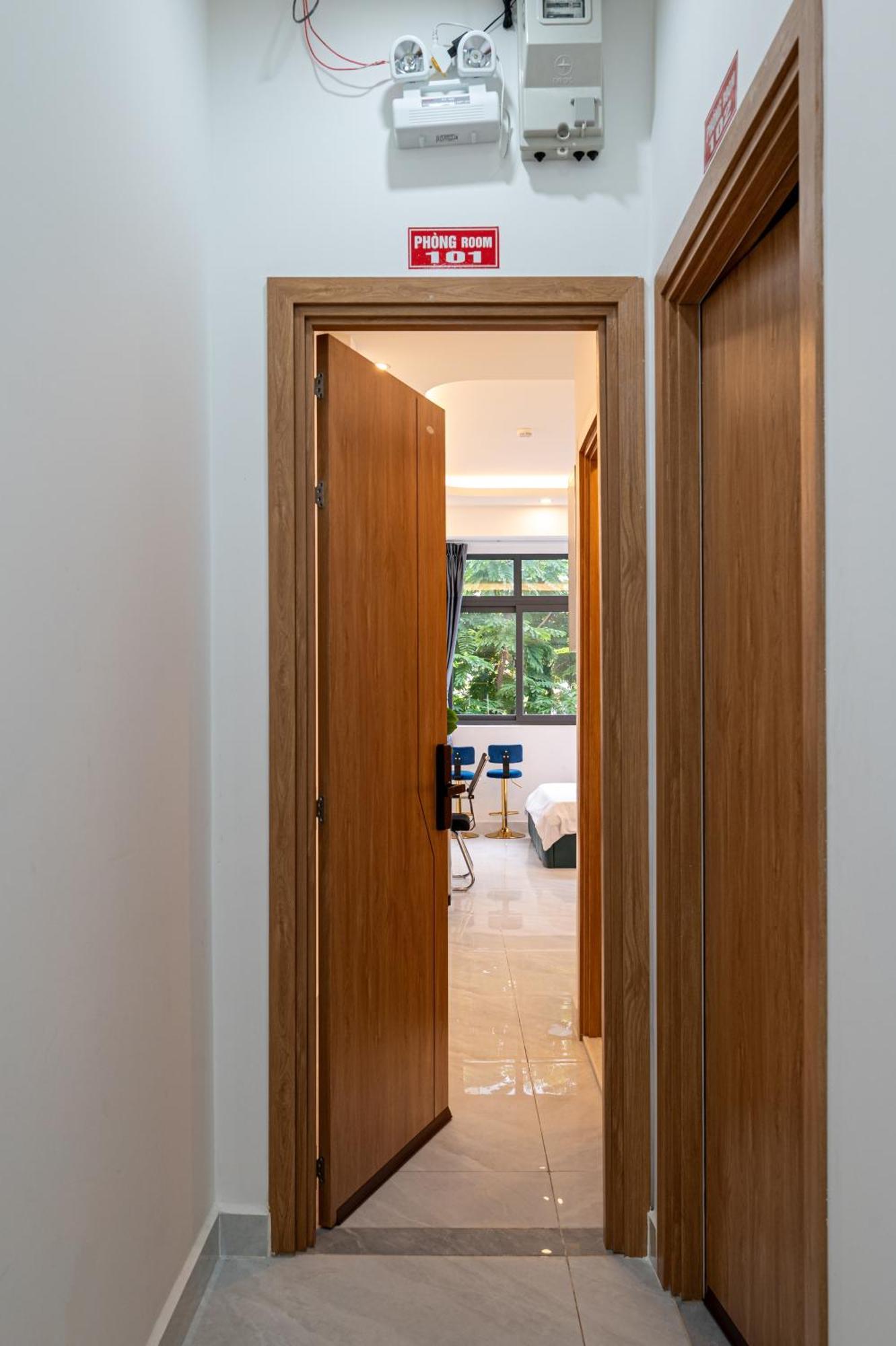 Dictrict 4 Khách sạn
